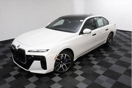 2025 BMW i7 xDrive60