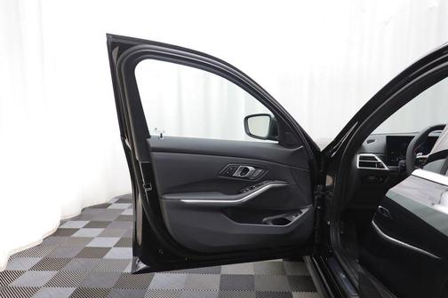 2026 BMW 330 xDrive NA