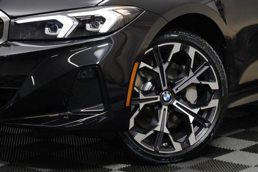 2026 BMW 330 xDrive NA