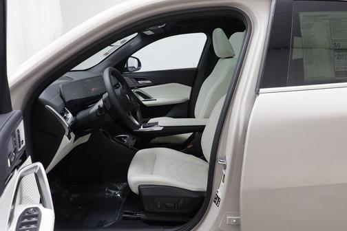 2026 BMW X2 xDrive28i