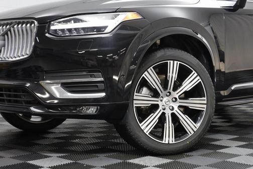 2023 Volvo XC90 B6 Ultimate 7-Seater