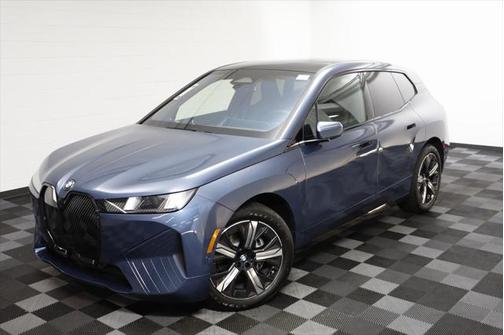 2026 BMW iX xDrive45