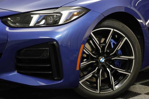 2025 BMW M440 i xDrive