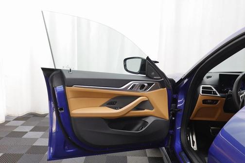 2025 BMW M440 i xDrive