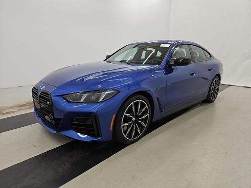 2025 BMW M440 i xDrive