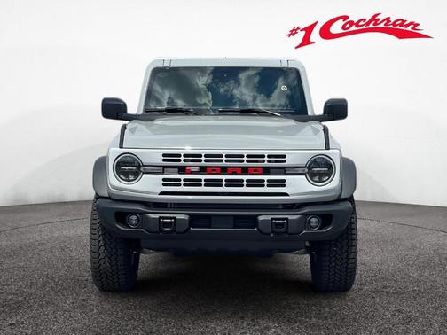 DR 2026 Ford Bronco Heritage Edition