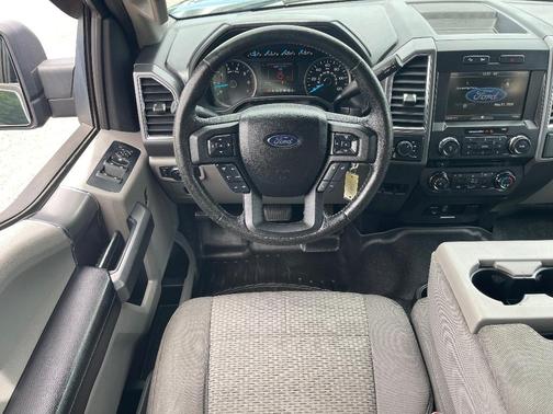 Blue Jeans Metallic 2015 Ford F-150 XLT