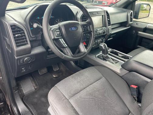 Magma Red 2019 Ford F-150 XLT