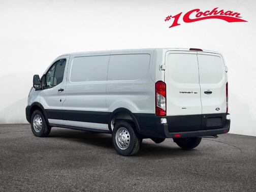 Oxford White 2026 Ford Transit-150