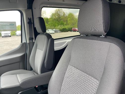 Oxford White 2025 Ford Transit-150 Base