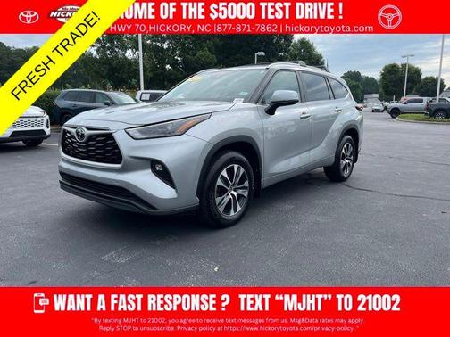 Gray 2025 Toyota Highlander XLE