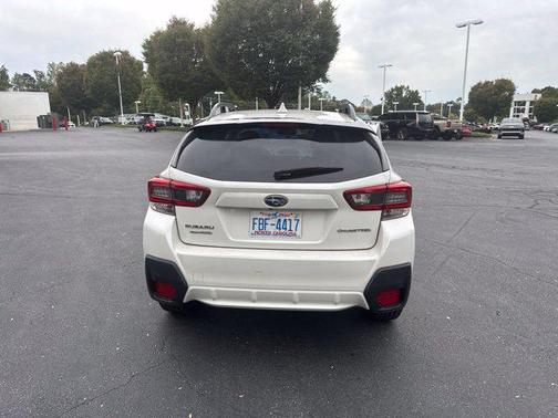 Crystal White Pearl 2022 Subaru Crosstrek Premium