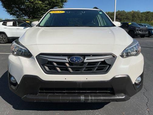 Crystal White Pearl 2022 Subaru Crosstrek Premium