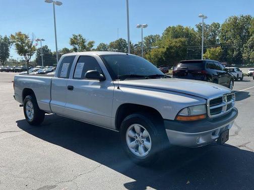 Bright Silver Metallic 2004 Dodge Dakota Sport Club Cab