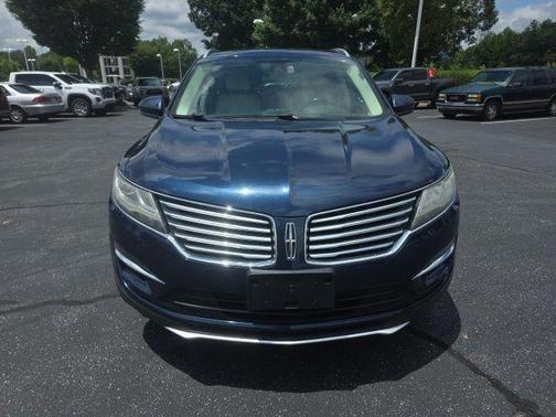Midnight 2015 Lincoln MKC Base