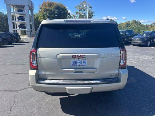 Champagne Silver Metallic 2015 GMC Yukon SLT