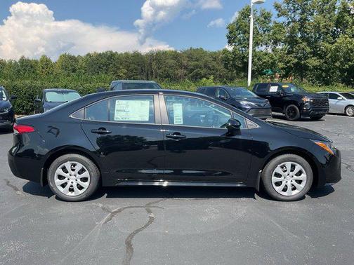 Midnight Black Metallic 2026 Toyota Corolla LE