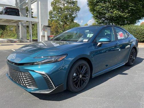 Ocean 2026 Toyota Camry SE