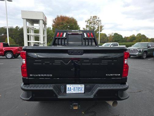 Black 2024 Chevrolet Silverado 2500 Custom