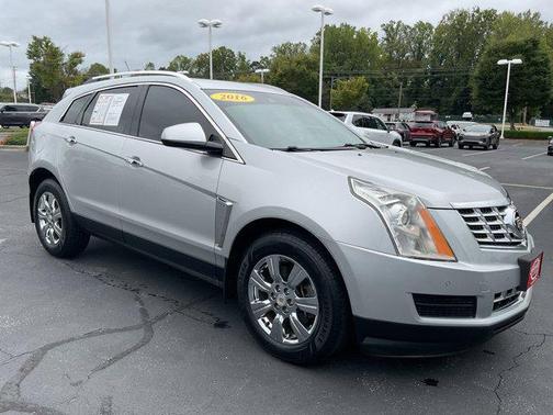 Radiant Silver Metallic 2016 Cadillac SRX Luxury Collection