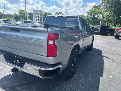 Sterling Gray Metallic 2023 Chevrolet Silverado 1500 LT