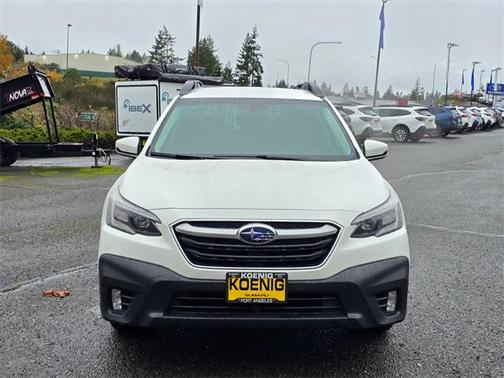 2022 Subaru Outback Premium