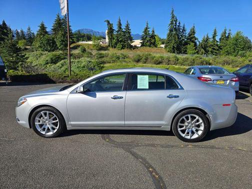 Silver Ice Metallic 2011 Chevrolet Malibu LTZ