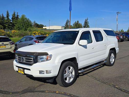 White 2013 Honda Ridgeline RTL