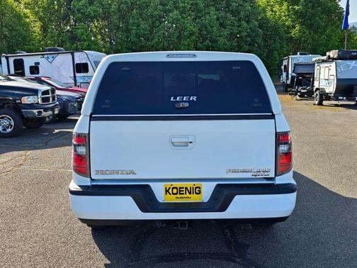 White 2013 Honda Ridgeline RTL