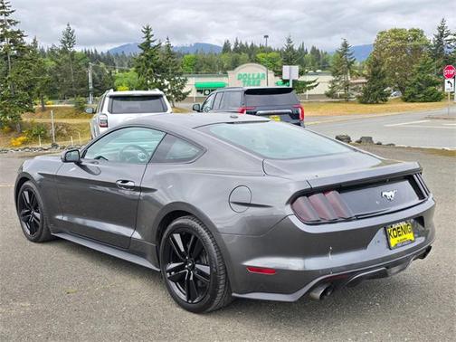 2017 Ford Mustang EcoBoost Premium