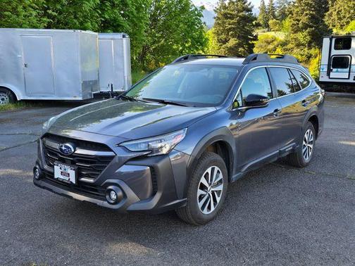 Magnetite Gray Metallic 2025 Subaru Outback Premium