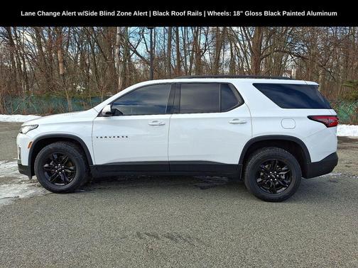 2023 Chevrolet Traverse LS