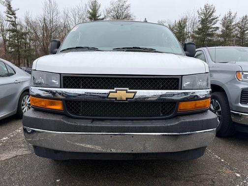 2024 Chevrolet Express 2500 RWD 2500 Regular Wheelbase WT