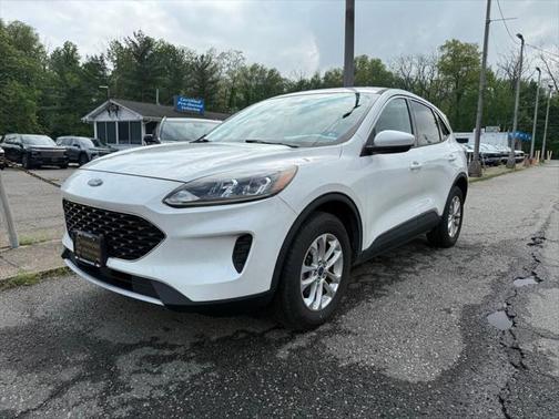 2020 Ford Escape SE