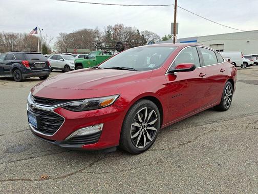 2023 Chevrolet Malibu RS