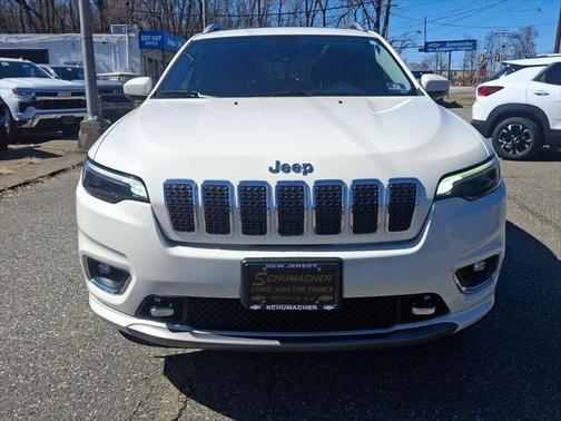 2019 Jeep Cherokee Overland