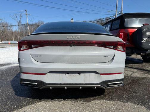2024 Kia K5 GT-Line