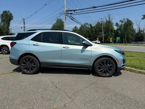 2022 Chevrolet Equinox FWD RS