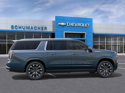 2025 Chevrolet Suburban 4WD High Country