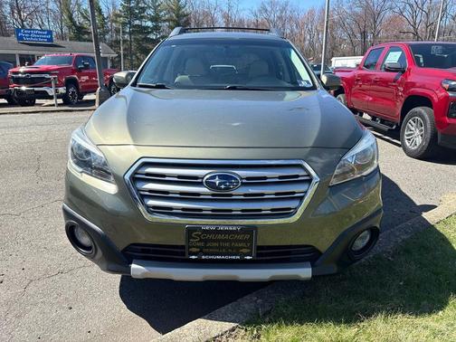 Wilderness Green Metallic 2017 Subaru Outback 2.5i Limited