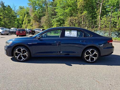 Blue Metallic 2020 Volkswagen Passat 2.0T R-Line