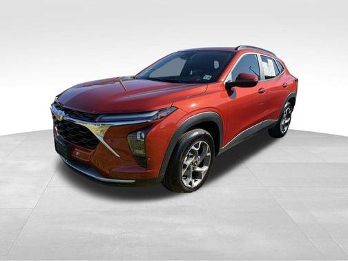 Cayenne Orange Metallic 2024 Chevrolet Trax LT