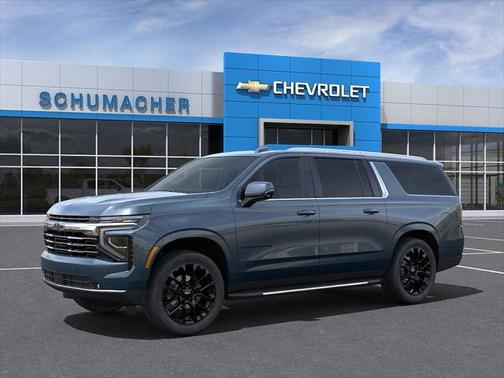 2025 Chevrolet Suburban LT