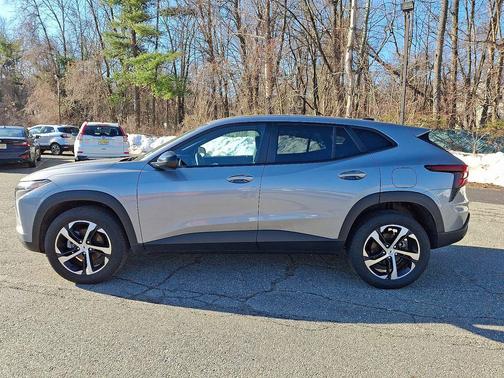 2024 Chevrolet Trax FWD 1RS