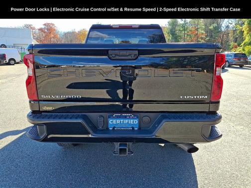 2022 Chevrolet Silverado 2500 Custom