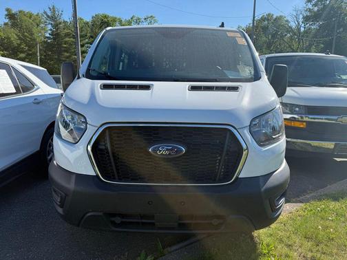 Oxford White 2025 Ford Transit-250 Base