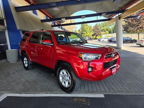 2024 Toyota 4Runner SR5 Premium