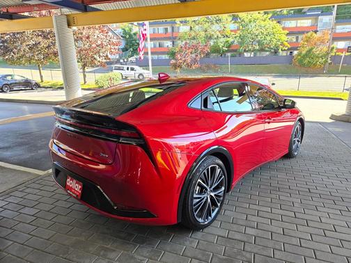 2023 Toyota Prius XLE