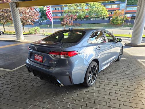 2024 Toyota Corolla Hybrid SE