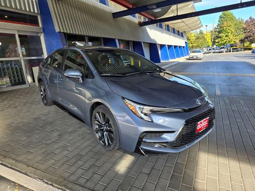 2024 Toyota Corolla Hybrid SE